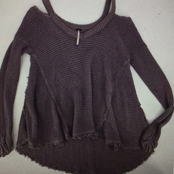 Free People cold shoulder sweater - Picture 3 of 10